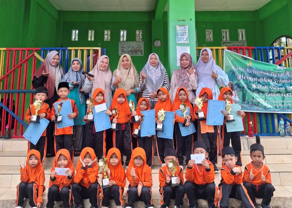 Tunjukkan Dominasi, RA Makrifatul Ilmi Sabet 13 Piala pada Ajang GRADASI